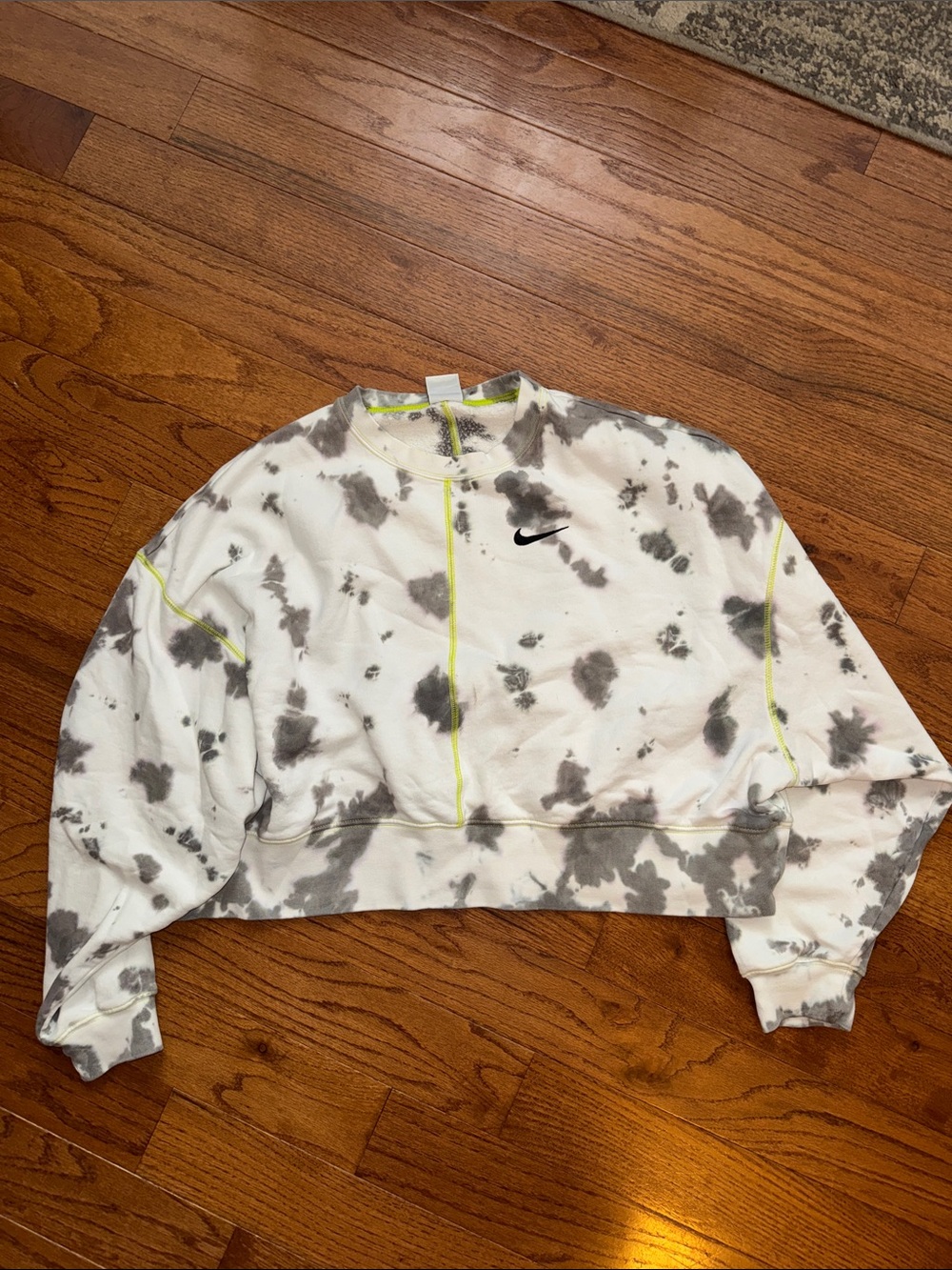 Nike Women’s White & Gray Tie-Dye Cropped Teddy Jacket with Neon Stitch